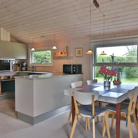 Feriehus Nordkapvej 3 Tversted *